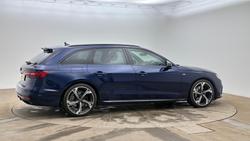 Audi A4 Avant Photo 4