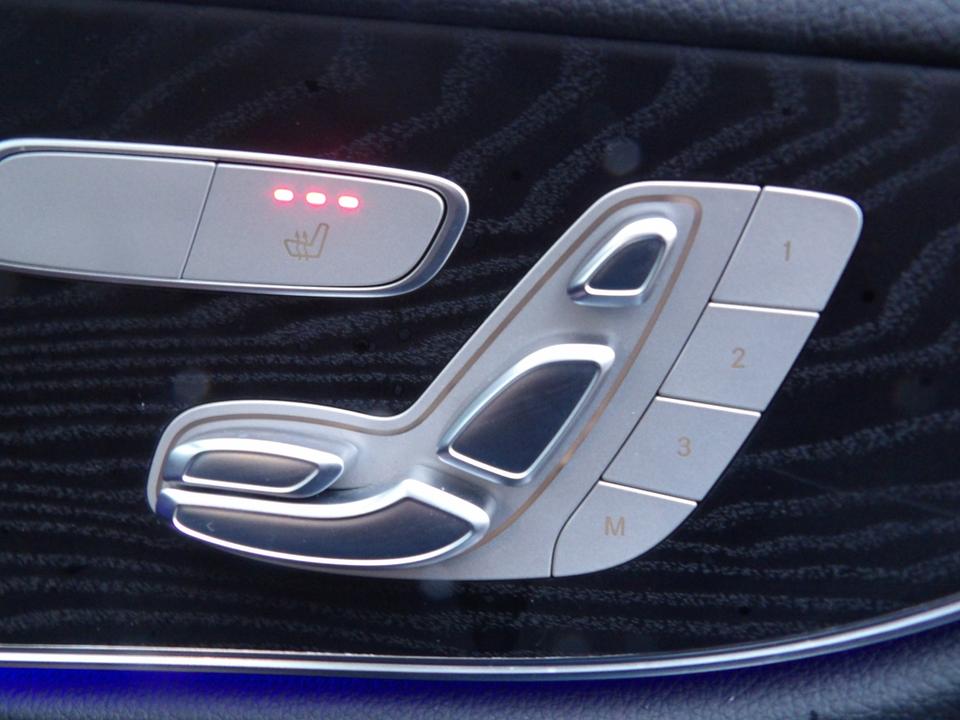 Used Mercedes-Benz E Class YK20KOW 20