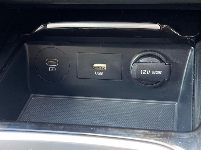 KIA Ceed Photo 46