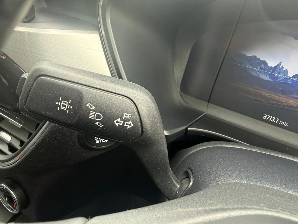 Ford Kuga Photo 254f346b-e1ec-4e64-9f1f-95243770a0aa.jpeg