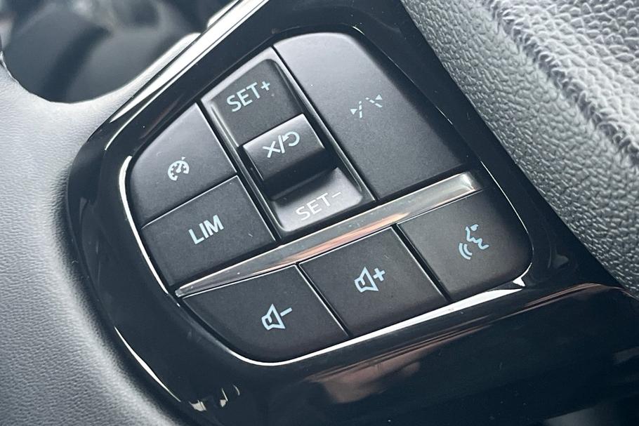 Used Ford TRANSIT CUSTOM 13/N334406 18