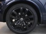 Volkswagen Touareg Photo 1