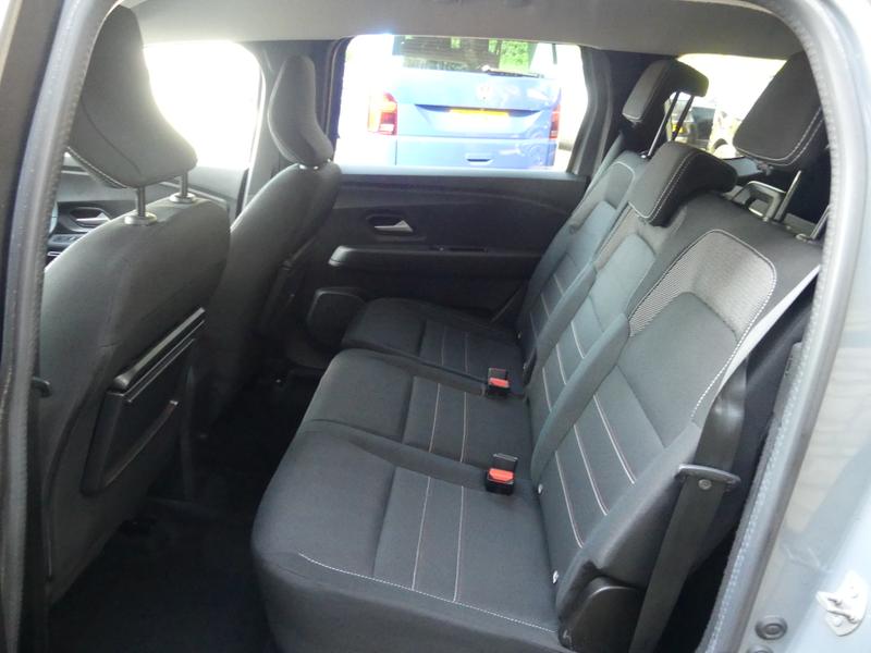 Dacia Jogger Photo 257dedbf-b095-499c-ae70-69efb2212cc3.jpg