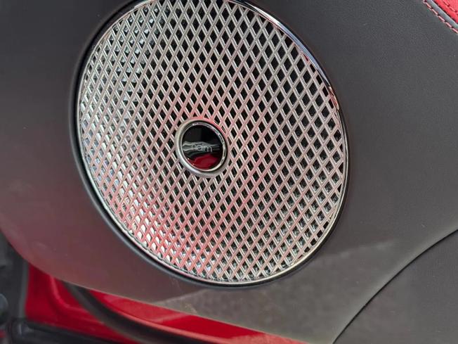 BENTLEY Bentayga Photo 15