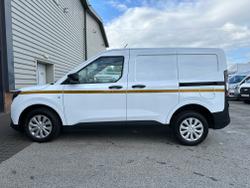 Ford Courier Photo 14