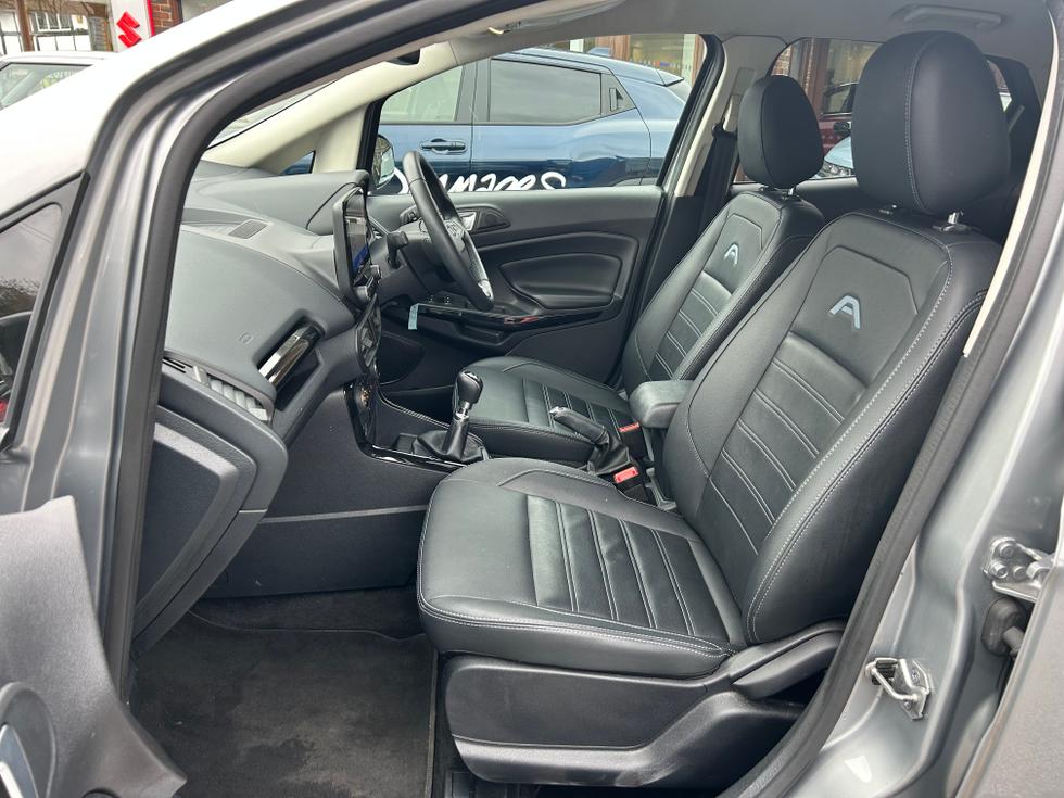 Ford EcoSport Photo 25957666-2663-48f3-b401-afab70892b16.jpeg