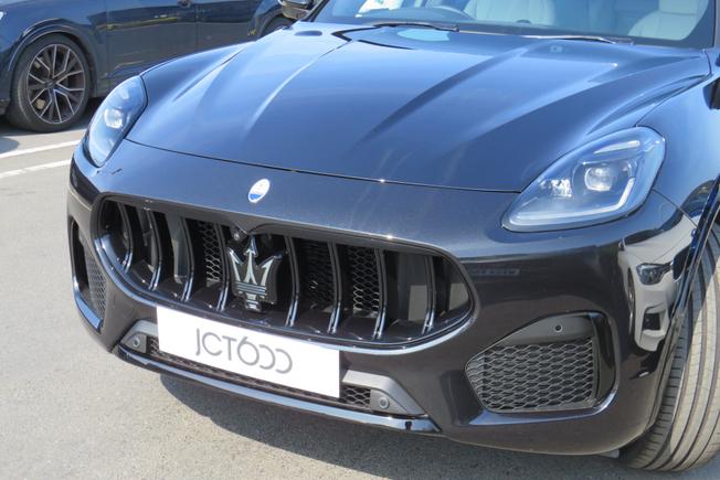 Maserati Grecale Photo 12