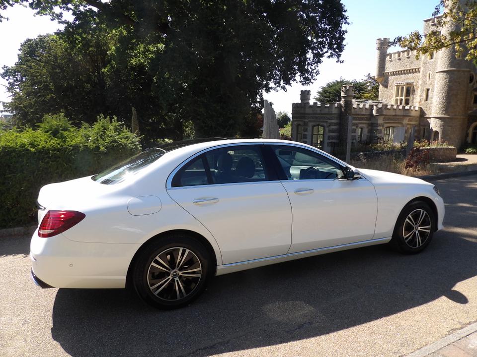 Used Mercedes-Benz E Class LN69HXY 10