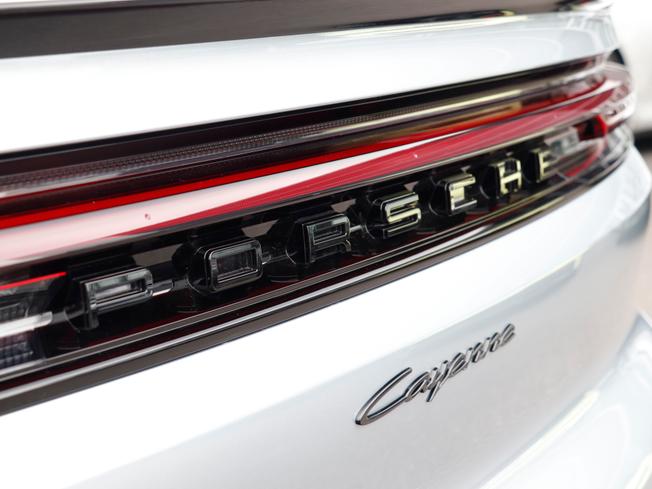 PORSCHE Cayenne Photo 26