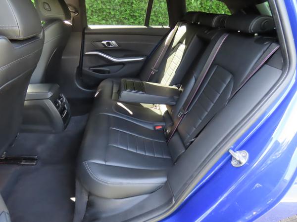 Used BMW 3 Series VO70VBF 13