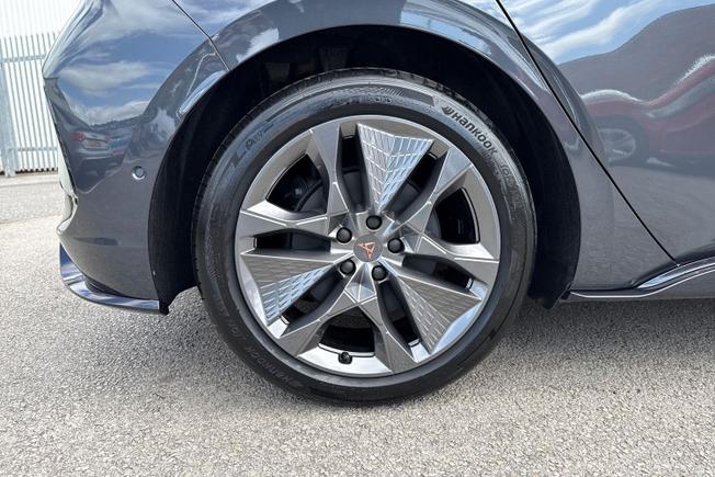 CUPRA Born Photo 21