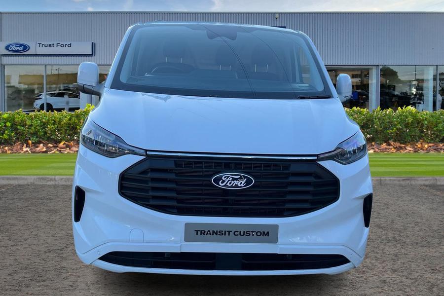 Ford TRANSIT CUSTOM Photo 25d7ce05-d96a-44c8-8cb0-e051f793e97b.jpg