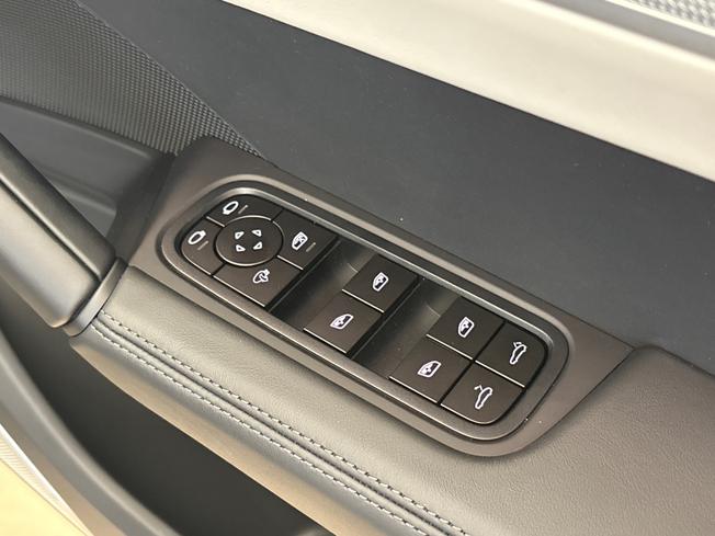 PORSCHE Cayenne Photo 35