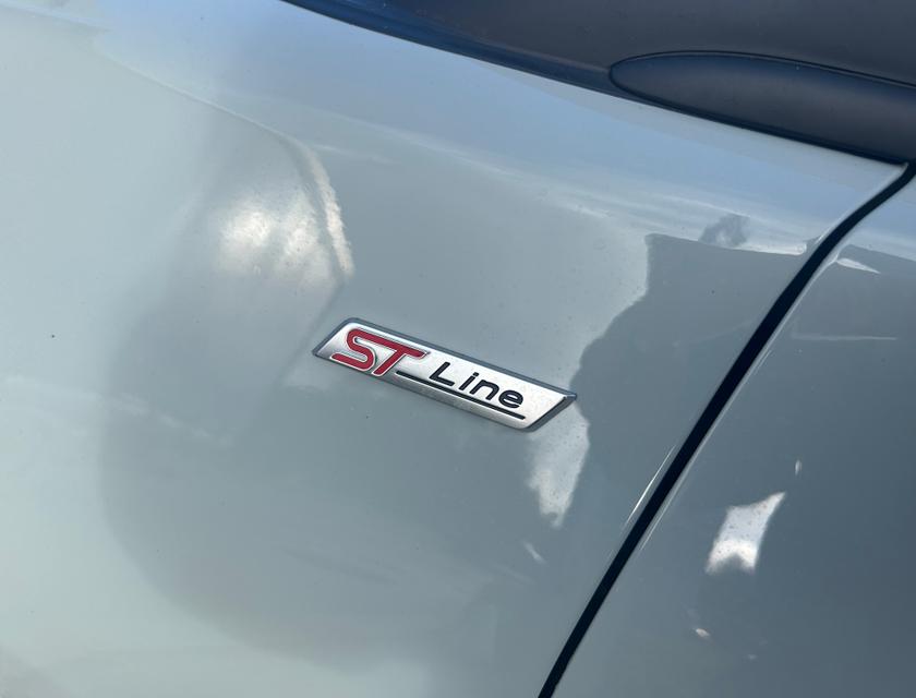 Ford Puma Photo 25ed8b95-1a3f-4de9-9c60-2db7aa1cbc77.jpg