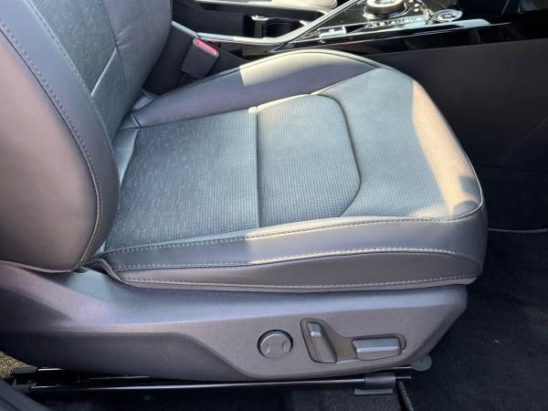 Kia Niro Photo 25edd610-feb1-4bca-8068-353d3c8af8f2.jpg