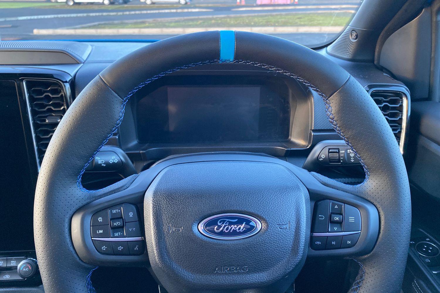 Ford RANGER Photo 30