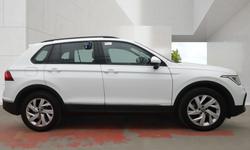 Volkswagen TIGUAN Photo 1