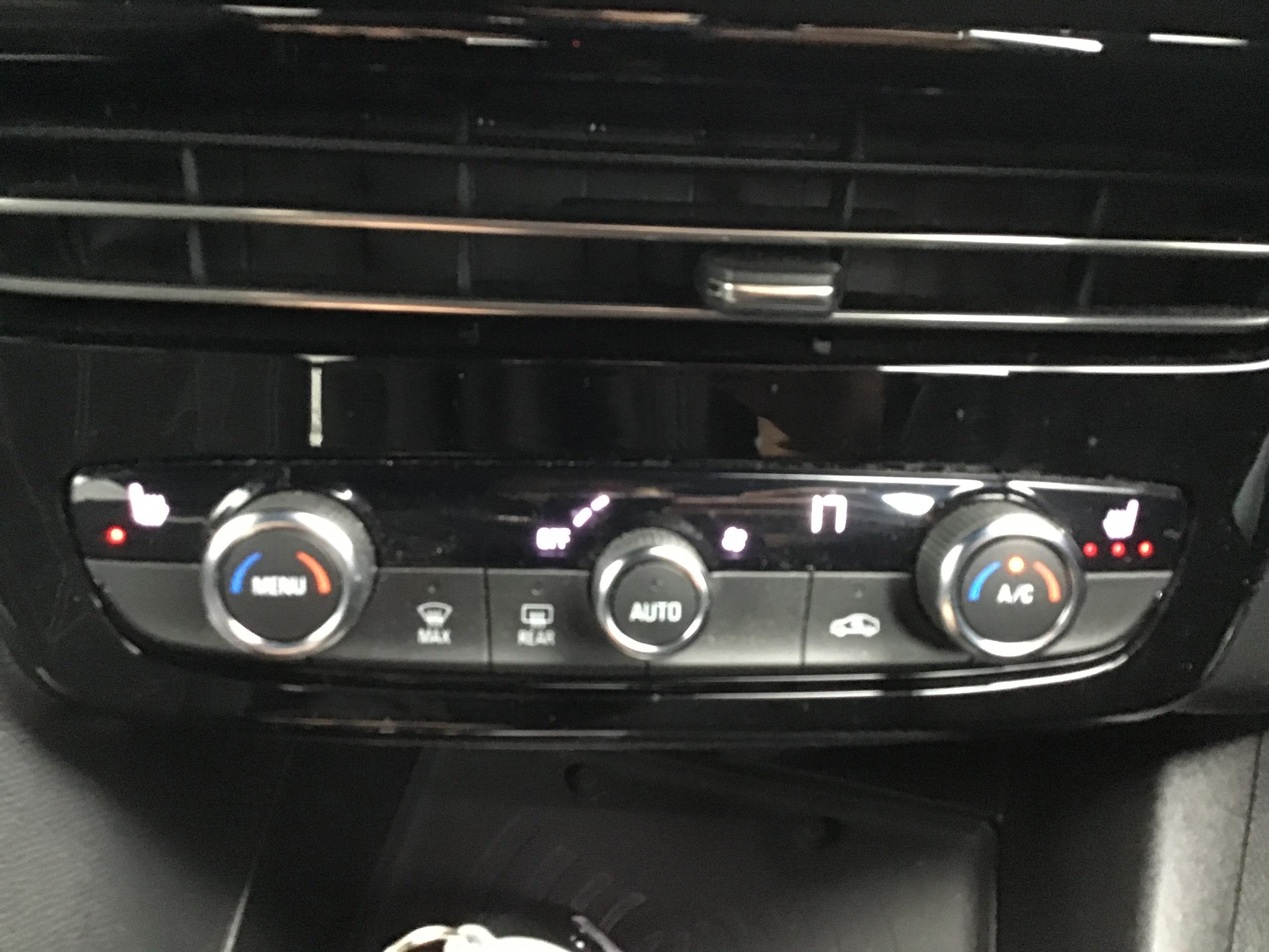 Vauxhall Mokka Photo 18