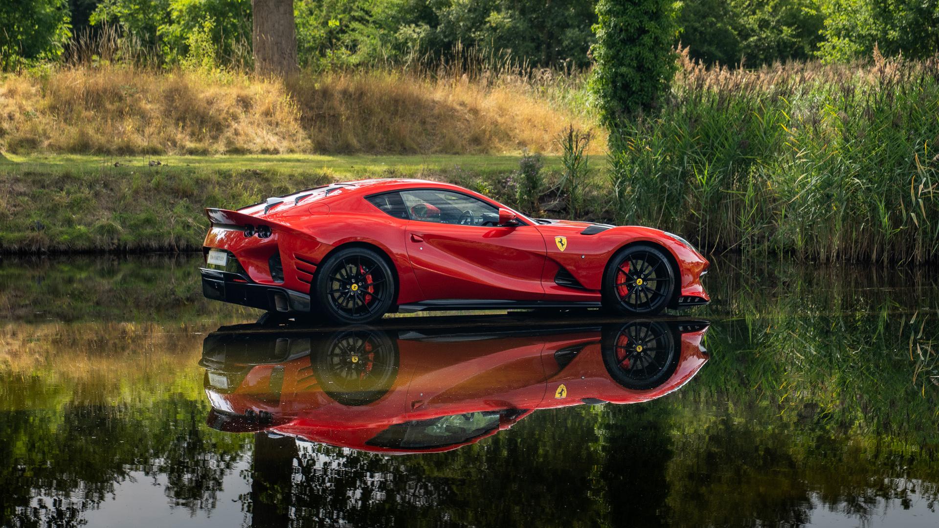 Ferrari 812 Photo 261a9201-517b-4ee7-8dff-0118a9436bff.jpg