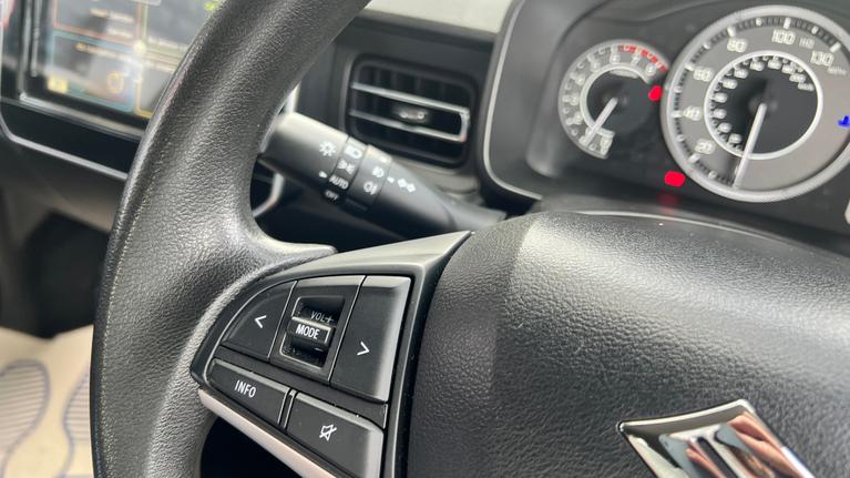 Used Suzuki Ignis CU72MZD 20