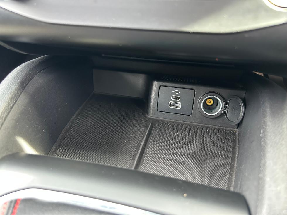 Ford Focus Photo 261ae232-7bc4-4bc5-8b0e-ee5d123ebdaa.jpeg