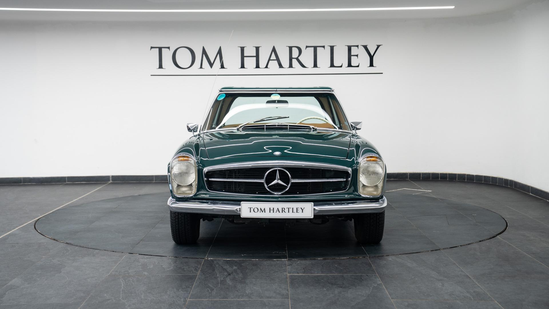 Mercedes-Benz 280 SL Photo 2625ab2a-dec2-4900-b219-e9a3909c239f.jpg