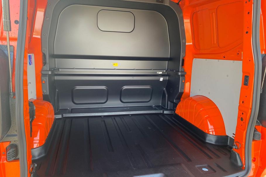 Used Ford TRANSIT CUSTOM L1DCIVMSRT8 5