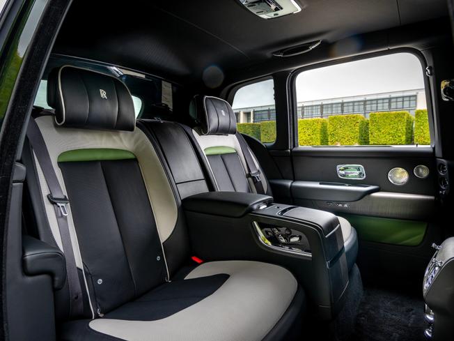ROLLS-ROYCE Cullinan Series II Photo 9