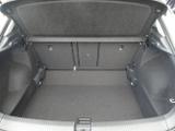 Volkswagen T-Roc Photo 18