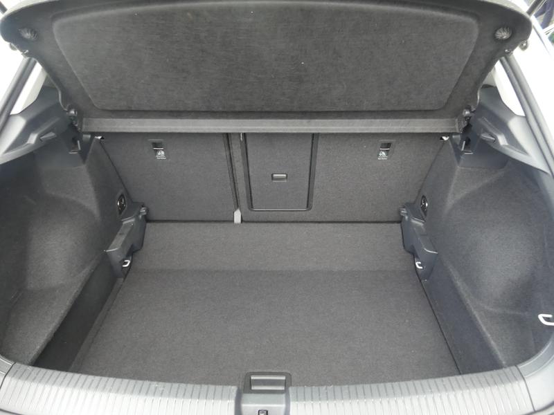 Volkswagen T-Roc Photo 263cbb9b-c7ec-4b48-9ce8-5c5ebdb988b9.jpg