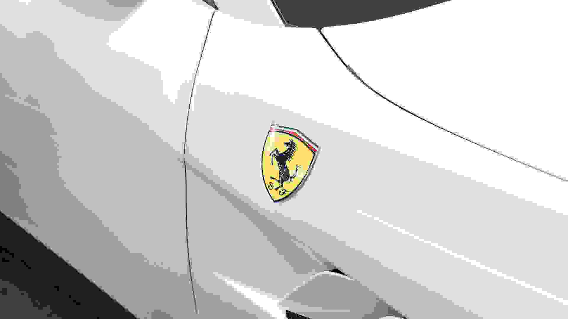 Ferrari GTC4 Lusso Photo 264c47d5-129f-4bc6-9743-8778ade1f6a0.jpg