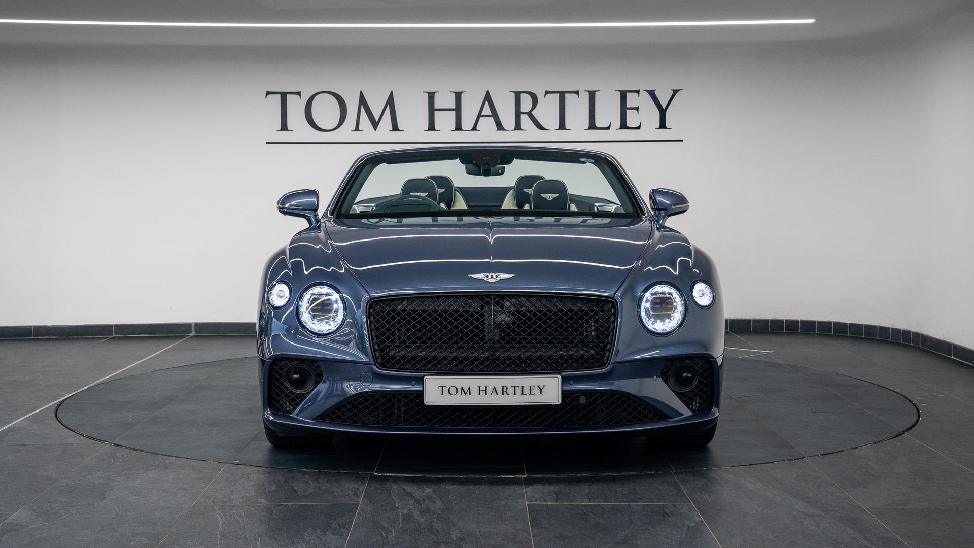 Bentley Continental Photo 2691949b-a637-4ca6-95ab-a2dac45d5c58.jpg