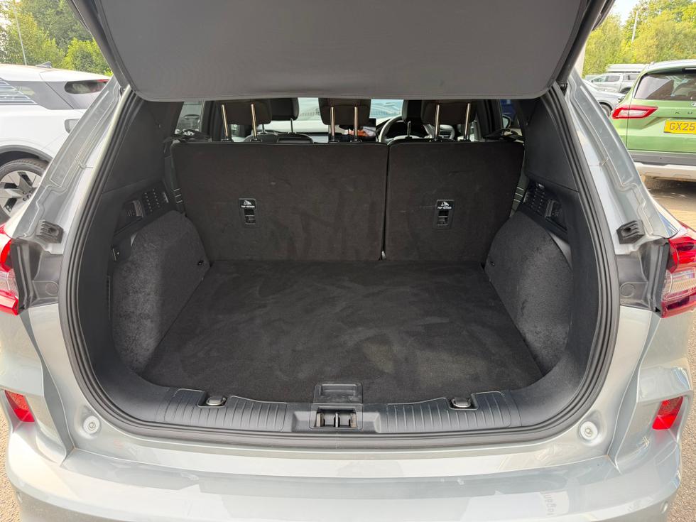 Ford Kuga Photo 269def09-1487-476d-ab0a-fa05a6bcc837.JPEG