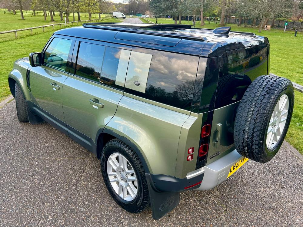 Used Land Rover Defender 110 LB21APX 38