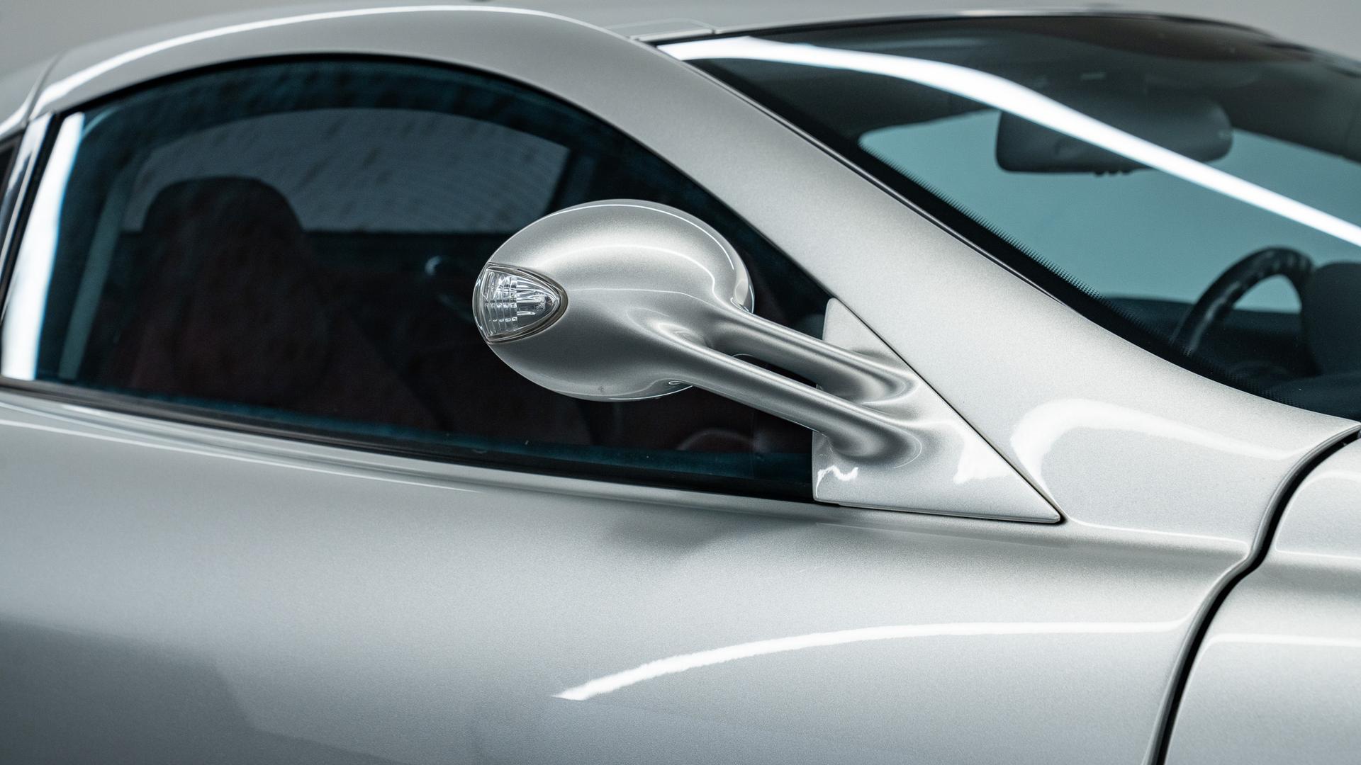 Mercedes-Benz McLaren Photo 26b56b4e-5834-4c7e-9eff-b718c0b7436c.jpg