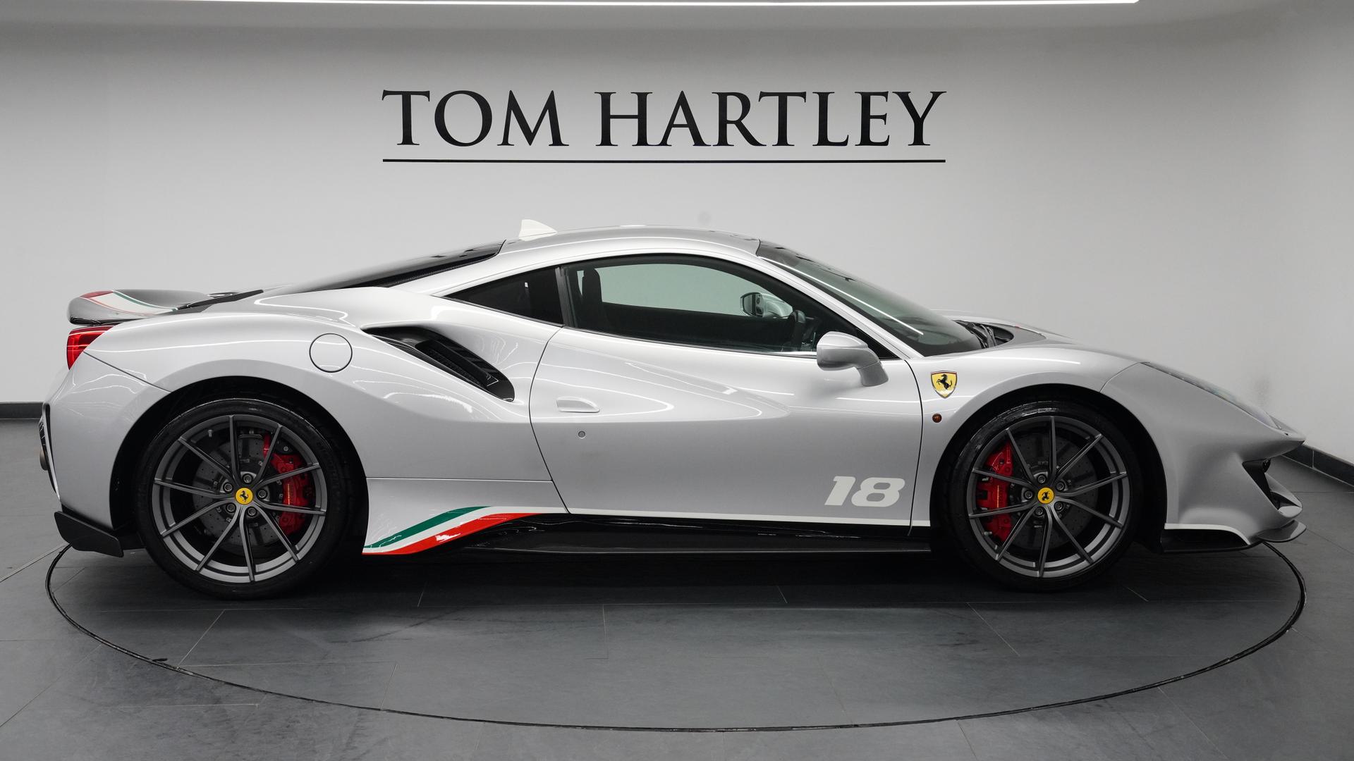 Ferrari 488 Pista Photo 26bca7e9-bb5b-4f7f-881c-e97f4a4cf29a.jpg