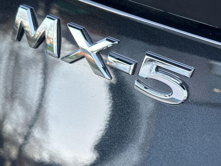 Mazda MX-5 Photo 26c1b06d-323f-4672-b395-2def43801207.jpg