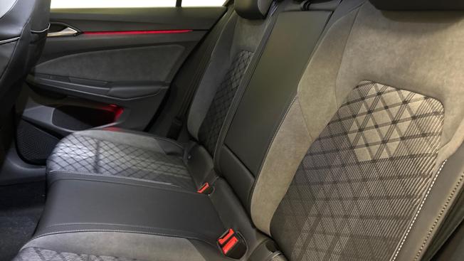 Volkswagen Golf Photo 7