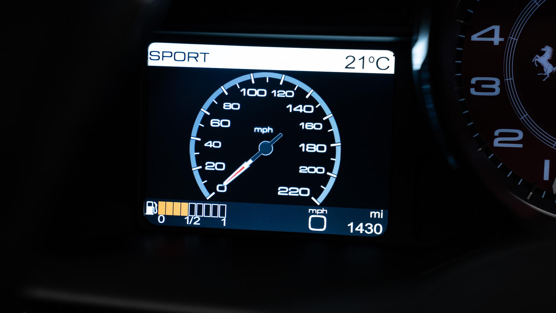 Ferrari 458 Photo 26d67efb-68be-4950-a281-453d6ea0918c.jpg
