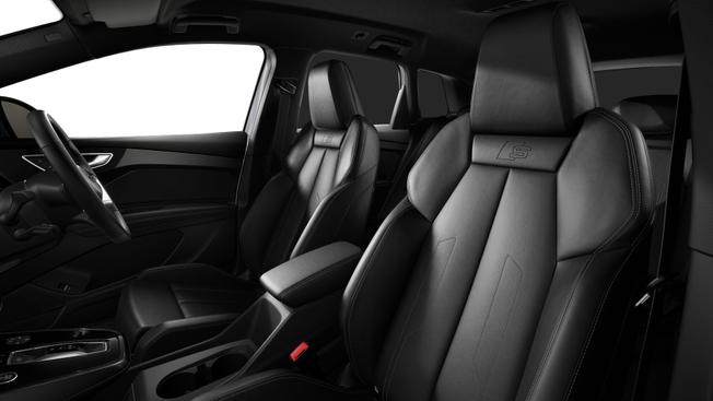 AUDI Q4 SUV Photo 7