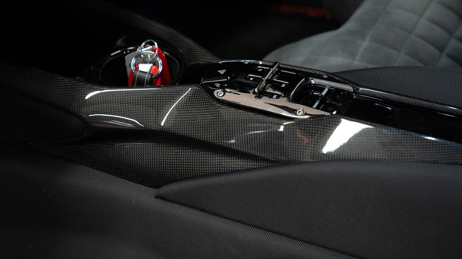 Ferrari 812 Photo 26e214c2-1c6f-4fff-9293-a674fd3982bd.jpg