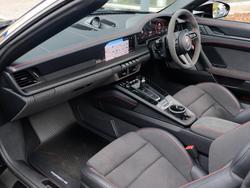 PORSCHE 911 Photo 3