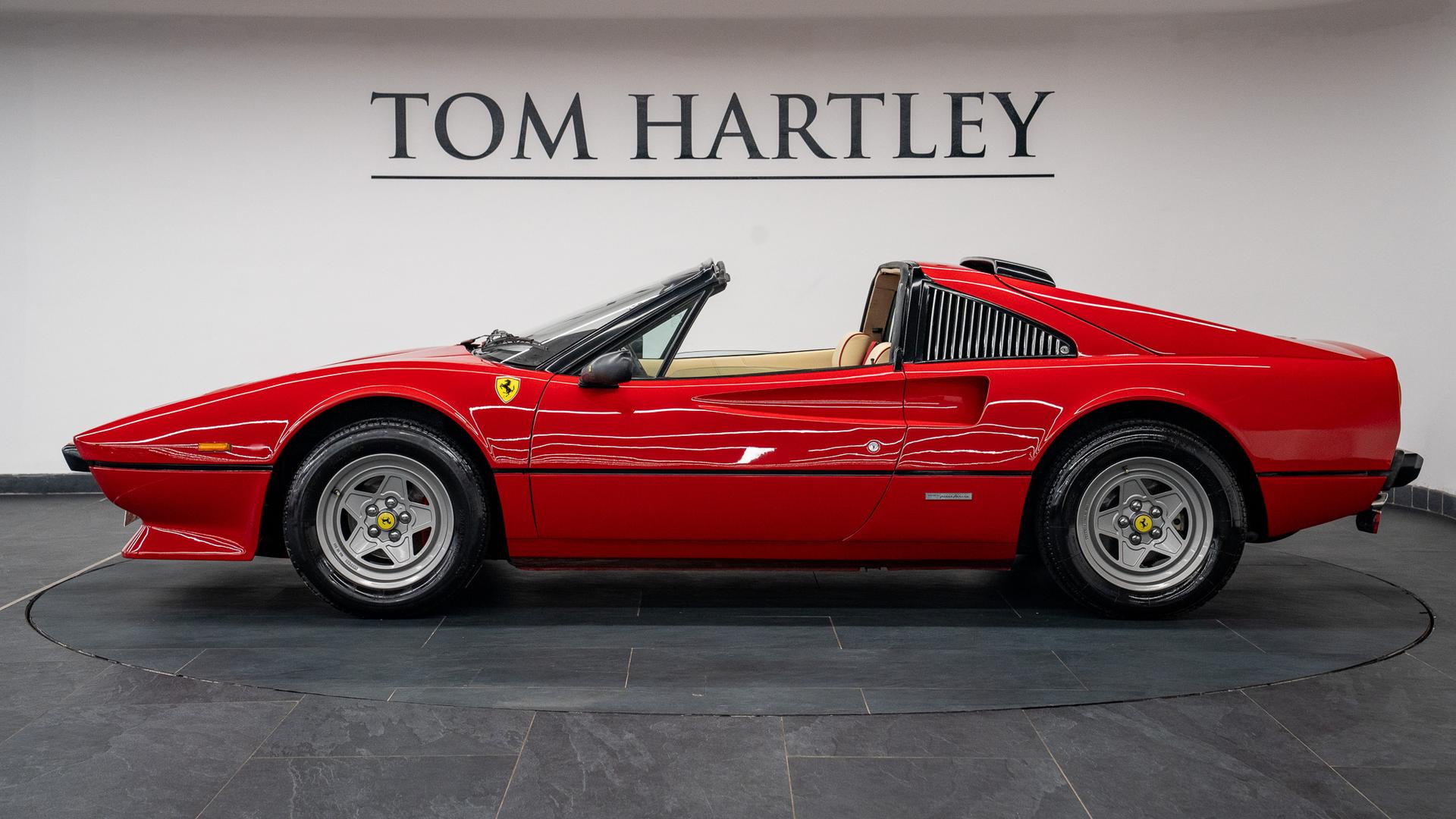 Ferrari 308 Photo 26f46786-b3dd-4576-abc7-e51c0ff76286.jpg