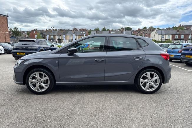 SEAT Ibiza Photo 25