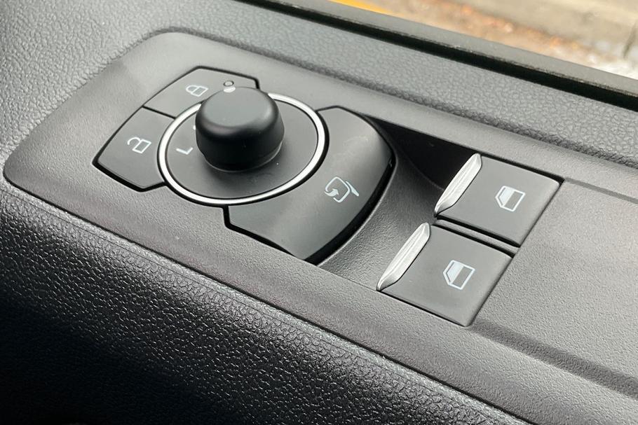 Used Ford E-TRANSIT CUSTOM ECUSTOM22 22