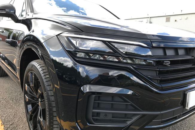Volkswagen Touareg Photo 19