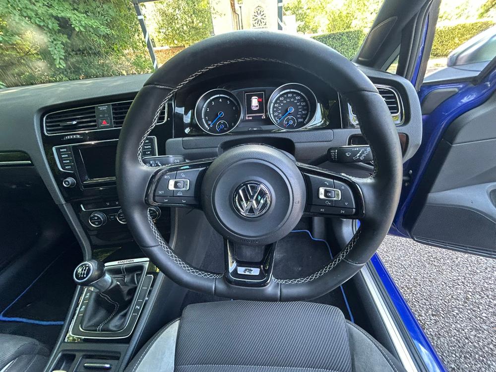 Used Volkswagen Golf BN15NPJ 32