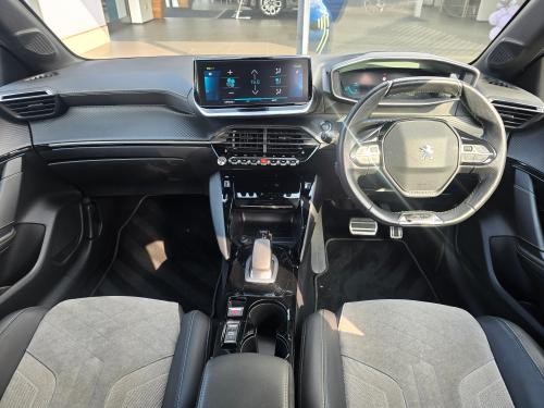 Peugeot E-208 Photo 273f0791-8466-4752-a388-1c997195aaaf.jpg