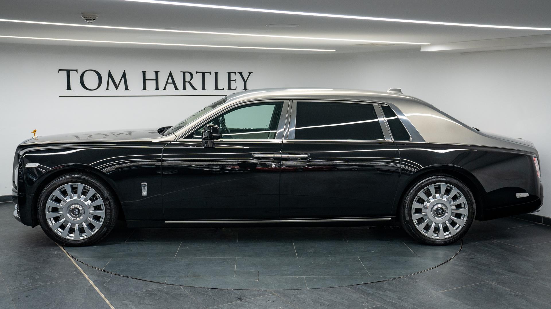 Rolls-Royce Phantom Photo 274a702d-0bdc-4d09-9f1c-22080824de8b.jpg