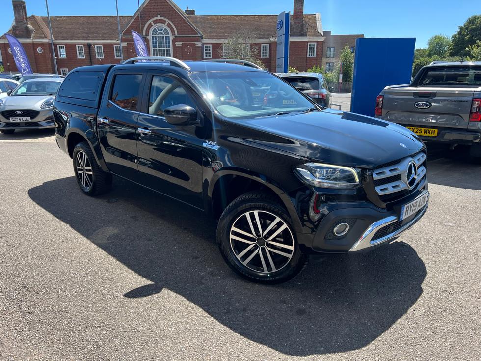 Mercedes-Benz X Class Photo 274f4428-a4cd-427a-b5ef-240724127d04.jpeg